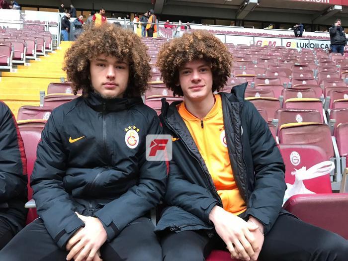 Galatasaray-Akhisarspor maçında sürpriz isimler Herkes merak ediyordu...