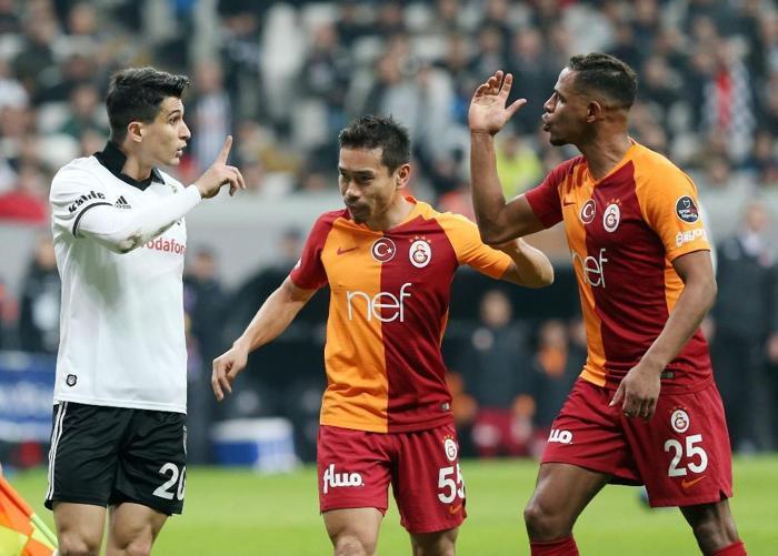 Galatasarayda flaş gelişme Fatih Terim iki yıldızın üstünü çizdi