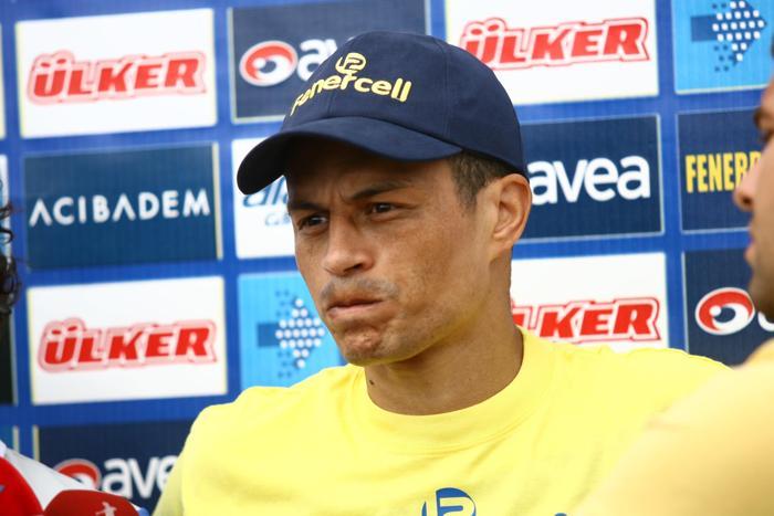 Fenerbahçenin teklifine Alexten yanıt