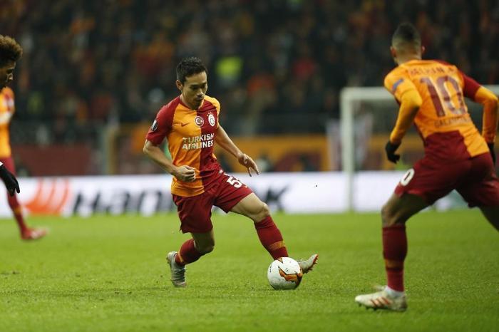 Nagatomo / Sol bek