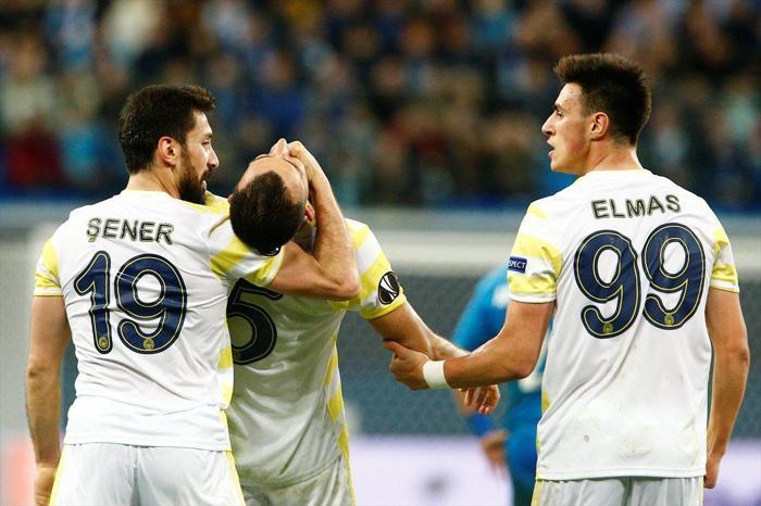 Mehmet Topal attı, Fenerbahçeli taraftarlar çıldırdı