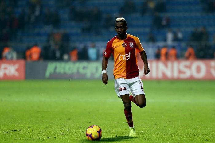 Onyekuru / Sol açık