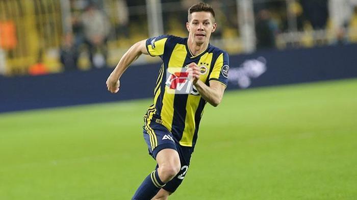Fenerbahçe - Konyaspor maçında Ali Koç yıkıldı İşte o anlar