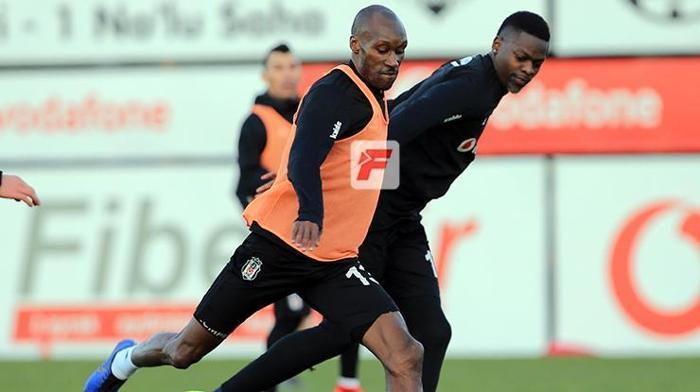 Beşiktaşa Fenerbahçe derbisi öncesi kötü haber
