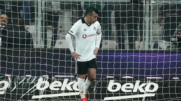 Beşiktaşta Gary Medel krizi