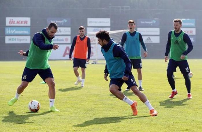Fenerbahçede Zenit maçı öncesi Tolgay müjdesi