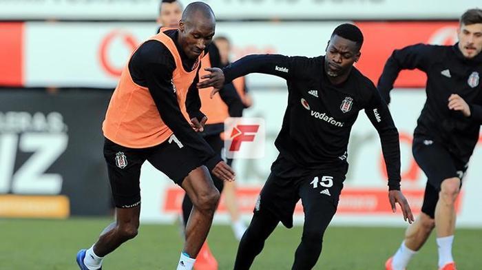 Beşiktaşa Fenerbahçe derbisi öncesi kötü haber
