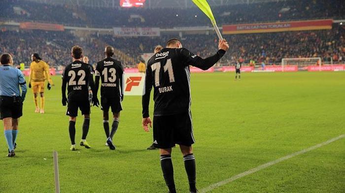 Beşiktaş yedek kulübesinde panik Ucuz kurtuldu...