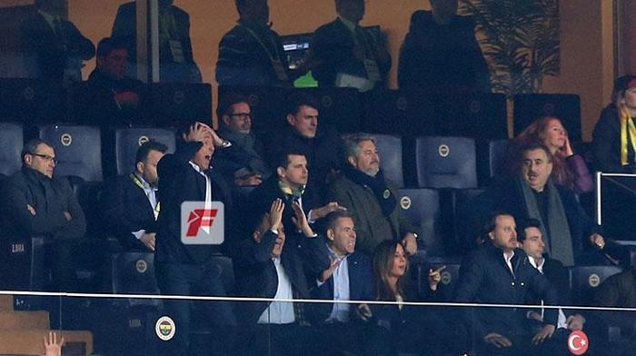 Fenerbahçe - Konyaspor maçında Ali Koç yıkıldı İşte o anlar