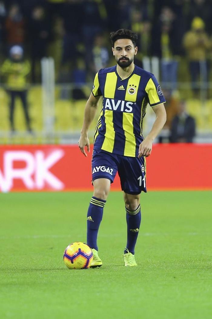 Fenerbahçede kadro sıkıntısı Ersun Yanalı zor günler bekliyor