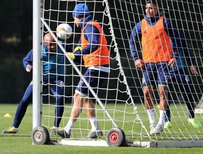 Fenerbahçede Zenit maçı öncesi Tolgay müjdesi