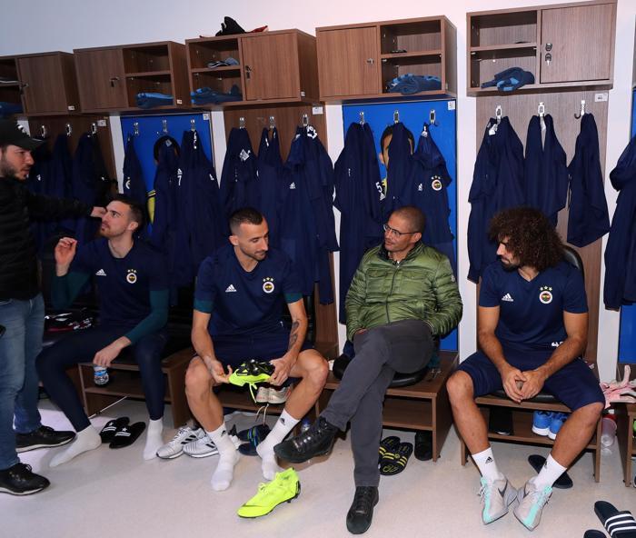 Alex de Souza yıllar sonra Samandırada Fenerbahçeyi çok özlemiş...