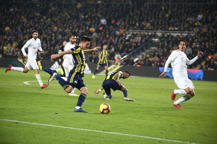 Fanatik yazarlarının Fenerbahçe - Konyaspor maçı yorumları