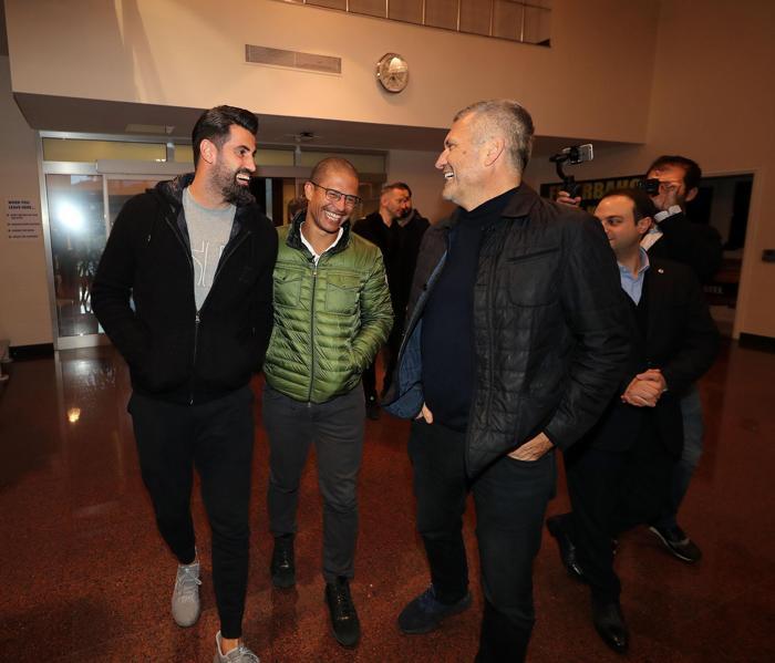 Alex de Souza yıllar sonra Samandırada Fenerbahçeyi çok özlemiş...