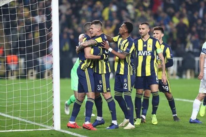 Ruslar Fenerbahçeyi konuşuyor Bir türlü yenemiyoruz