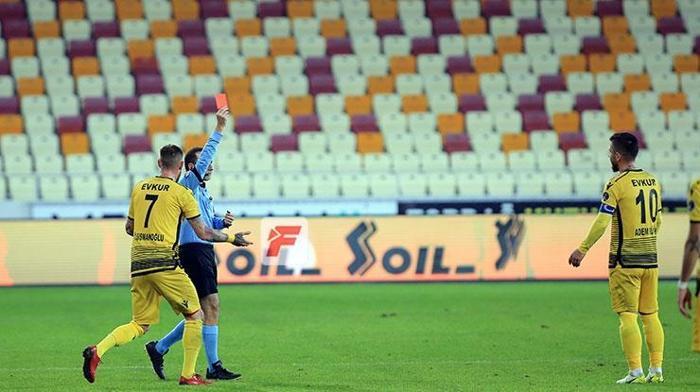 Beşiktaş yedek kulübesinde panik Ucuz kurtuldu...