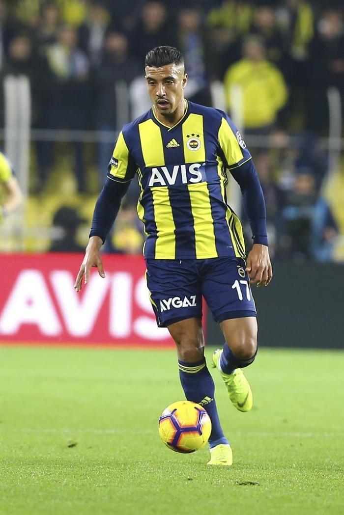 Fenerbahçede kadro sıkıntısı Ersun Yanalı zor günler bekliyor
