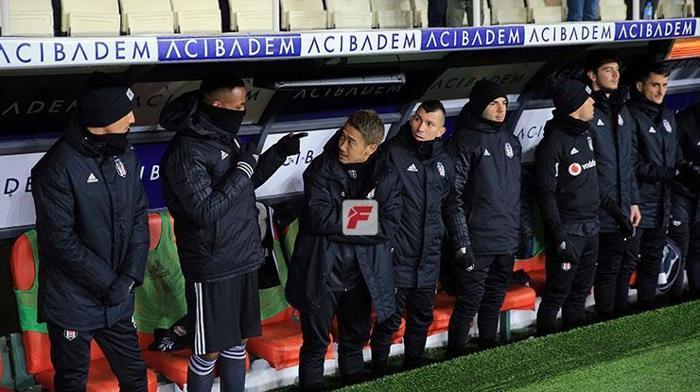 Beşiktaş yedek kulübesinde panik Ucuz kurtuldu...