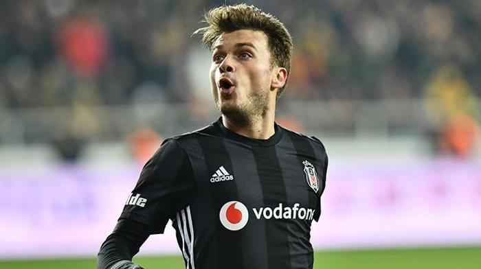 Ljajic cezalı duruma düştü taraftar çıldırdı