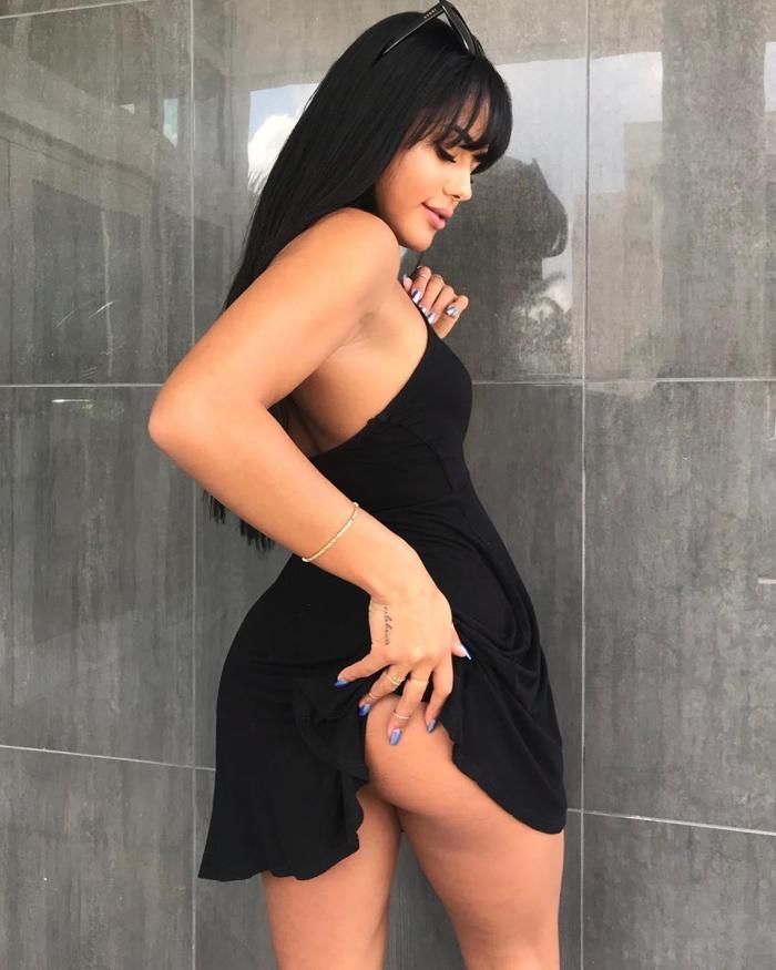 Katya Elise Henry sevgilisini paylaşımıyla ele verdi