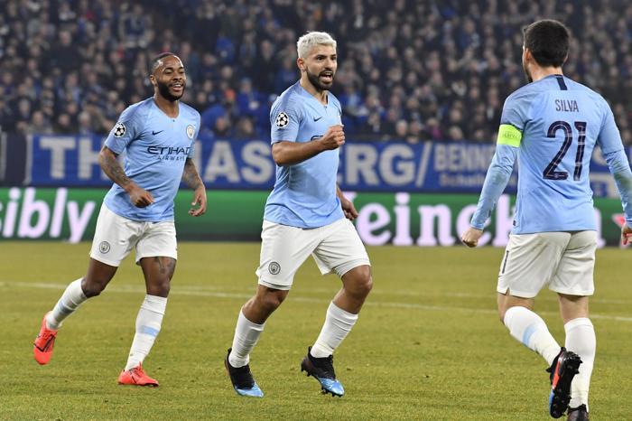 Devler Liginde Agüero rüzgarı