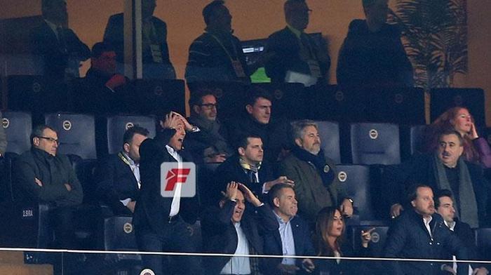 Fenerbahçe - Konyaspor maçında Ali Koç yıkıldı İşte o anlar