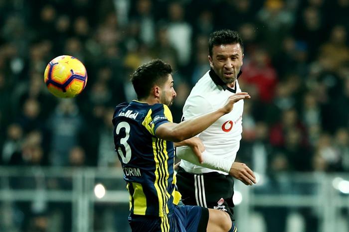 Fanatik yazarlarının Beşiktaş - Fenerbahçe maçı yorumları