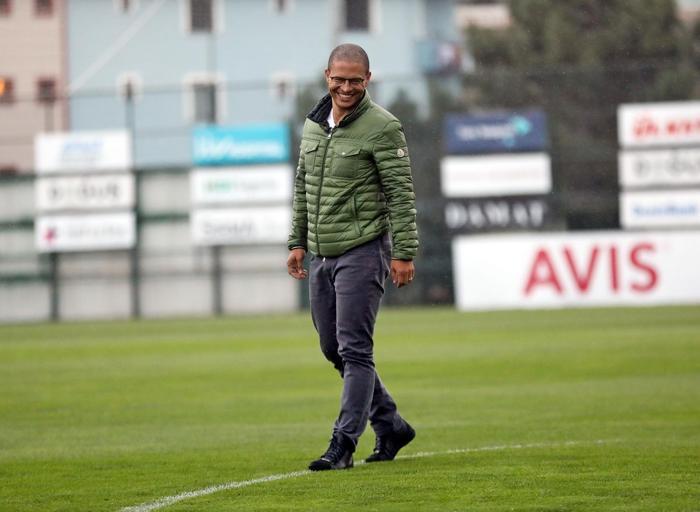 Alex de Souza yıllar sonra Samandırada Fenerbahçeyi çok özlemiş...