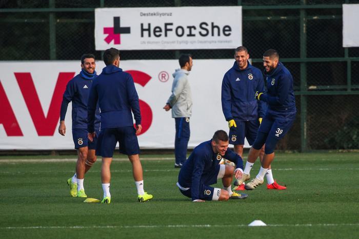 Fenerbahçede Zenit hazırlıkları tamamlandı