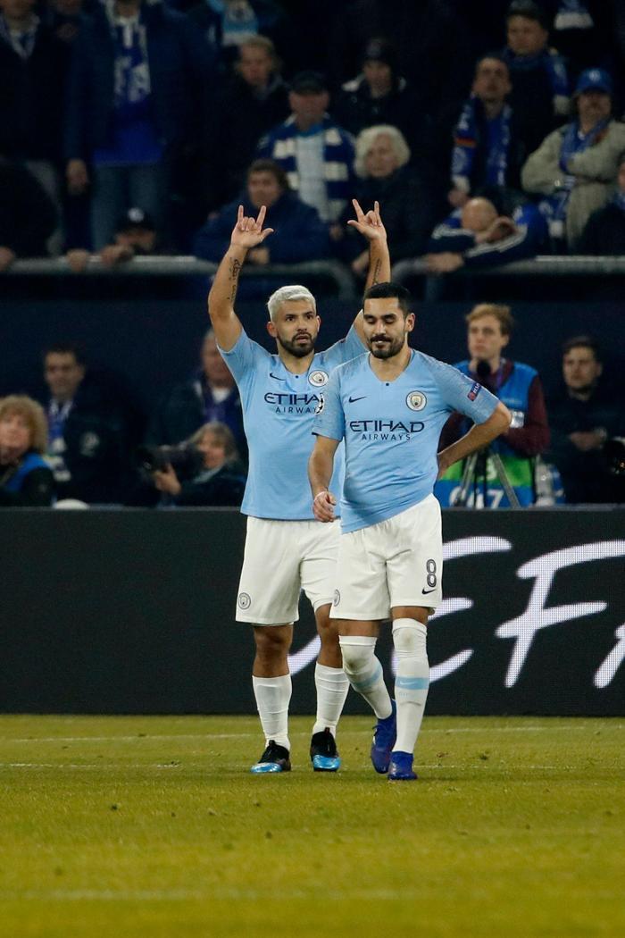 Devler Liginde Agüero rüzgarı