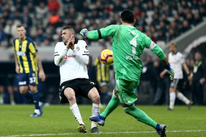 Fanatik yazarlarının Beşiktaş - Fenerbahçe maçı yorumları