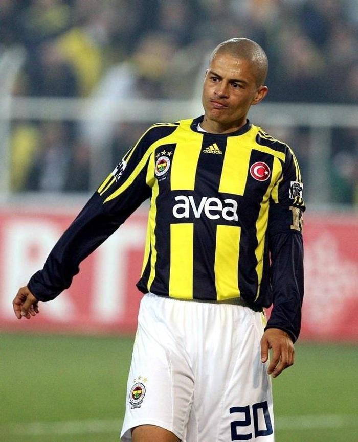 Alex De Souza: Fenerbahçeden nefret ediyorlardı