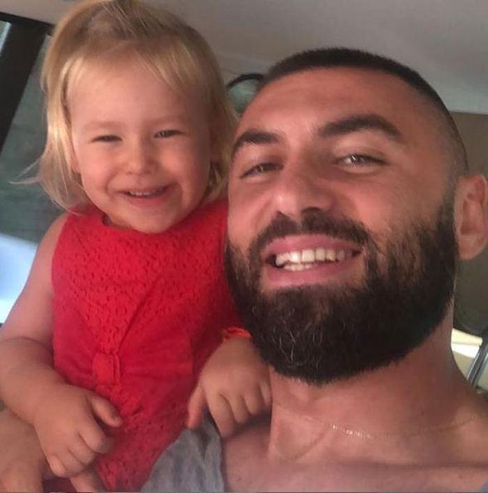 Burak Yılmazdan kızları için 500 bin dolarlık özel dekorasyon