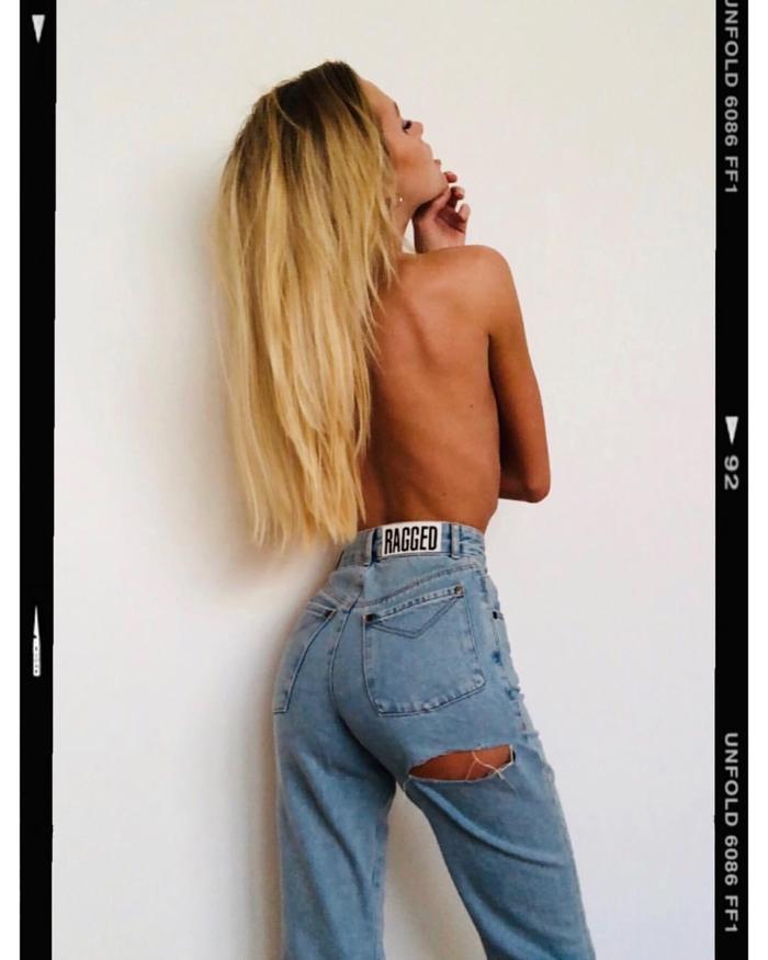 Hetti Bywater: Ailede bütün kadınların kalçası geniştir