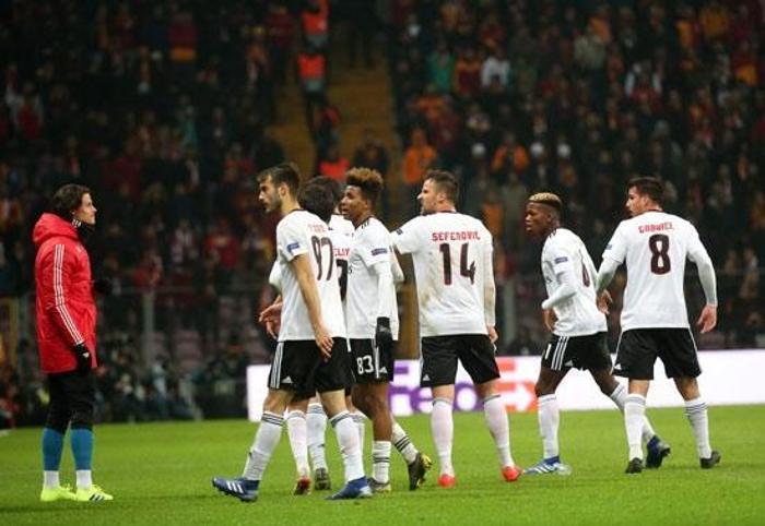 Benfica maçında dikkat çeken detay Tam 6 futbolcu...