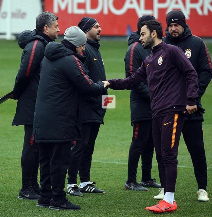 Fatih Terim Galatasaray - Benfica maçı öncesi idmanda şov yaptı