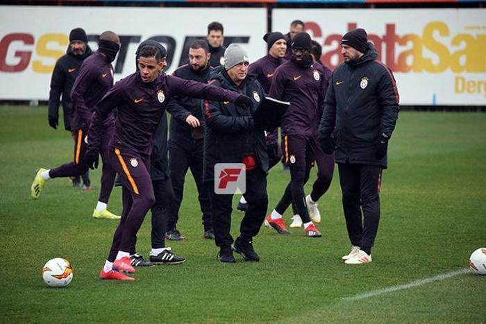 Fatih Terim Galatasaray - Benfica maçı öncesi idmanda şov yaptı
