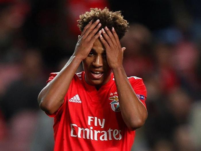 Benfica nasıl geçilir (Emre Tilev)