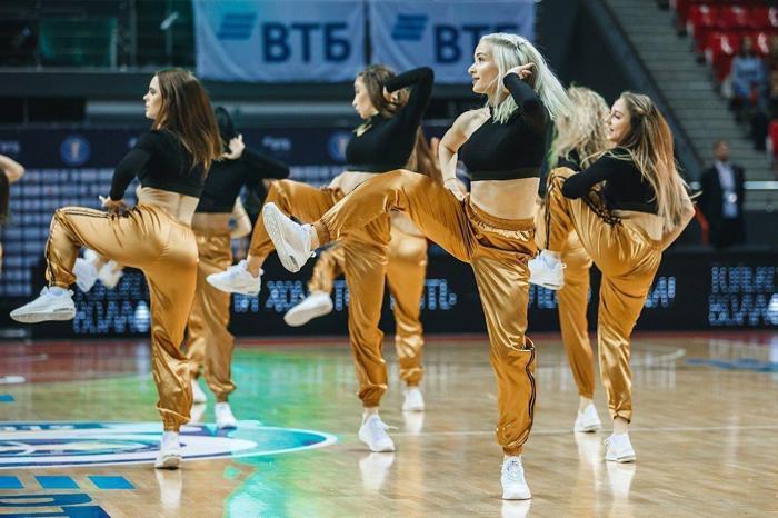 EuroLeaguede EFES Dance Challenge heyecanı başladı