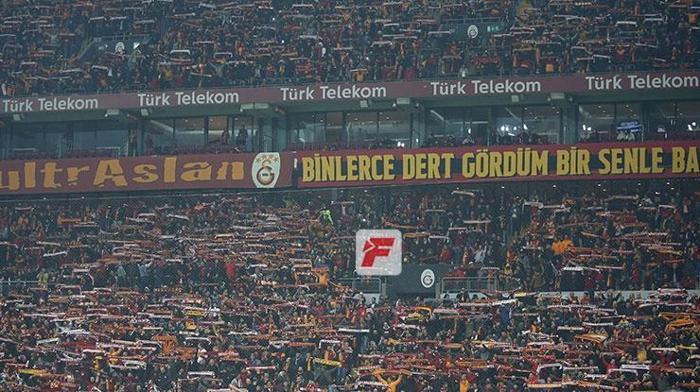 Fatih Terimin gözüne girdi Sarıldı ve tebrik etti...