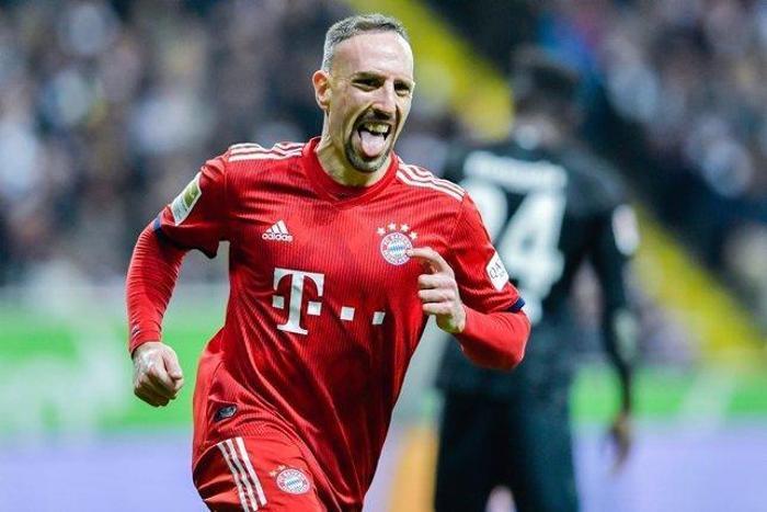 Galatasarayda Ribery gelişmesi... Kaçarcasına gitmişti