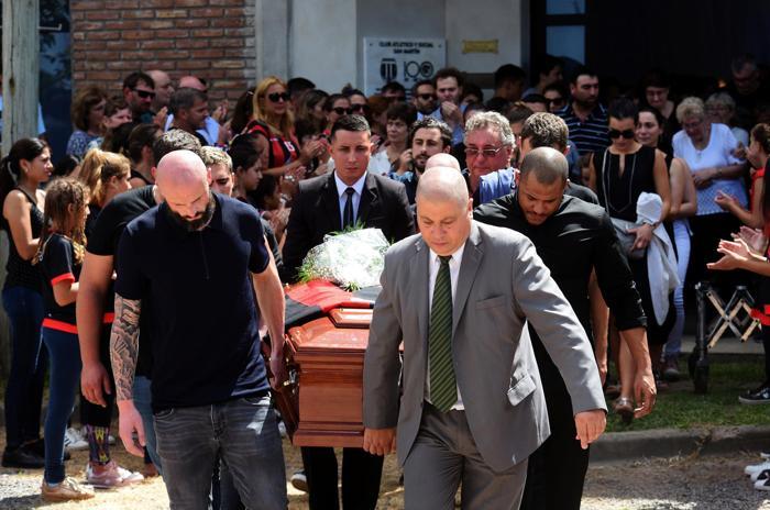Emiliano Sala son yolculuğuna uğurlandı