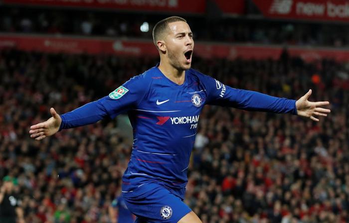 Beşiktaşın golcüsü Vagner Love Eden Hazard ile yarışıyor
