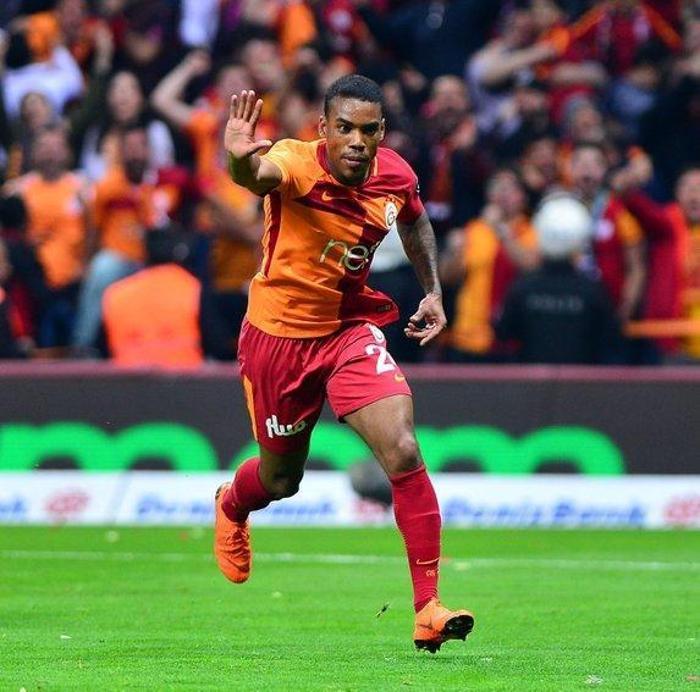 Galatasarayın yıldızı Garry Rodrigues için flaş transfer iddiası