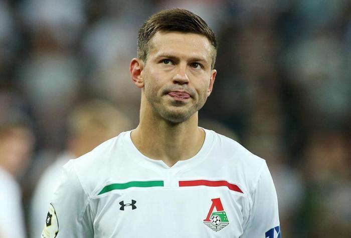 Galatasarayın rakibi Lokomotiv Moskovada Fedor Smolov şoku