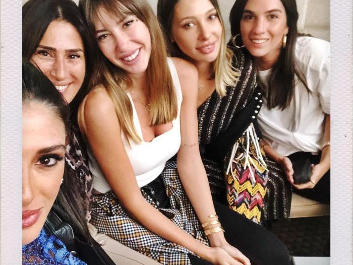 Aslıhan Doğanın baby shower partisine ünlüler akını...