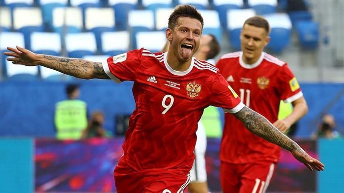 Galatasarayın rakibi Lokomotiv Moskovada Fedor Smolov şoku