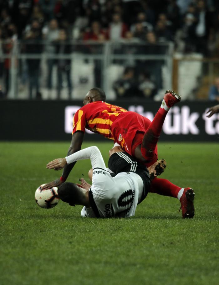 Kısa mesaj (Serkan Akcan)