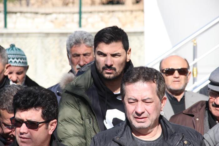Eski milli futbolcu Önder Turacının acı günü