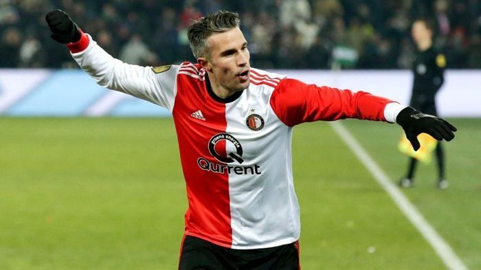 Van Persie Fenerbahçeli taraftarları çıldırttı